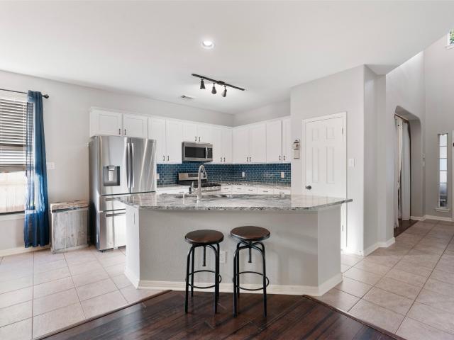1712 Lynnville Trail, Austin, TX 78727 | MLS #8183