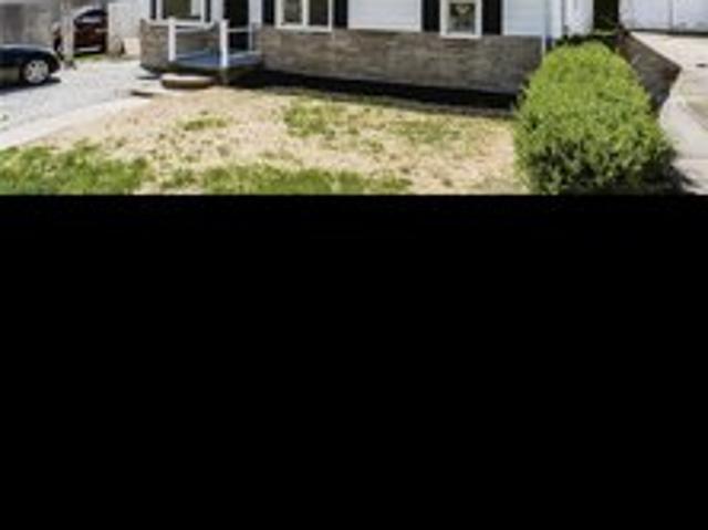 1712 Pike St, Parkersburg, WV 26101