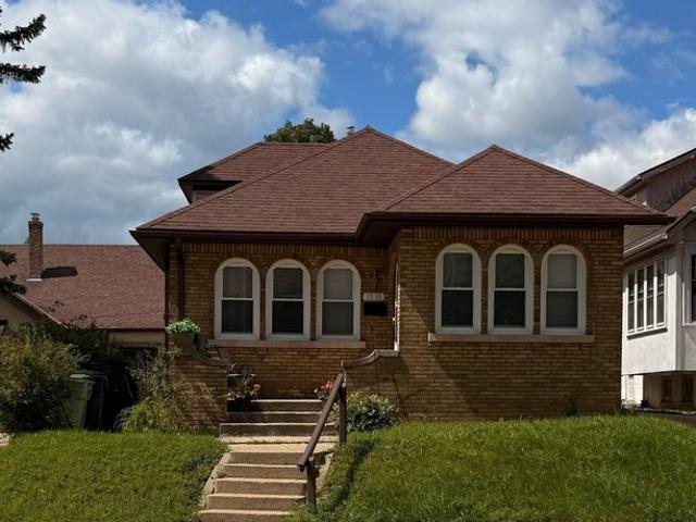 1713 N 55th St, Milwaukee, WI 53208