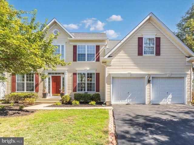 1713 Dearbought Dr, Frederick, MD 21701