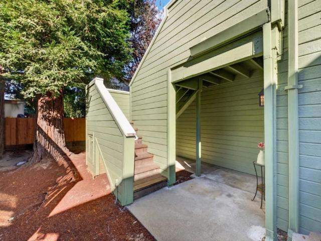 1713 Eastbrook Court