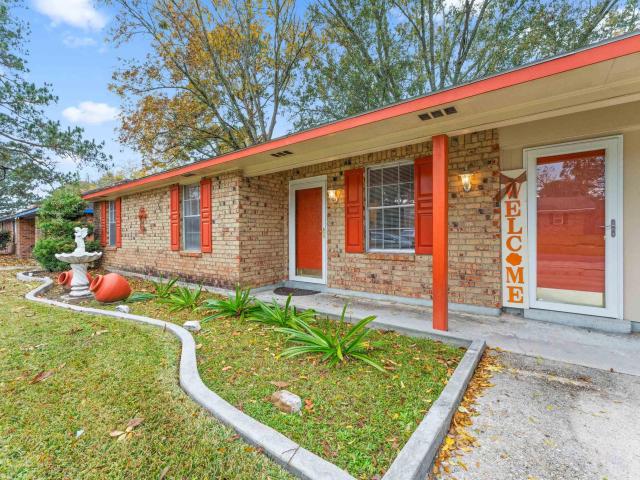 1713 Emmaline Dr, Baton Rouge, LA 70810 | MLS #BR2026000