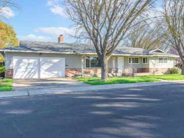 1713 Wolverine Way, Modesto, CA 95355 | MLS #226024