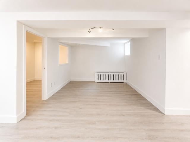 171 Bay Street South apartment — Hamilton, ON 2 Bedroom 2 Bedroom
