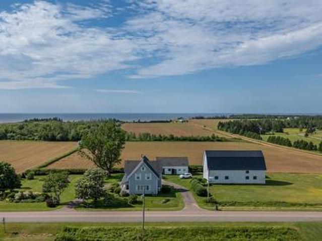 171 Bells Point Road, Cape Traverse, PE, C0B 1X0 house for sale | Listing ID 202616 | Royal LePage