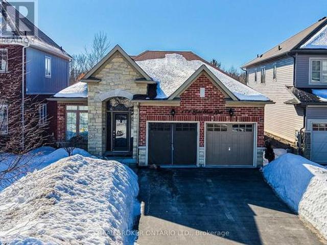 171 Gold Park Gate, Essa, ON, L3W 0B4 house for sale | Listing ID N12846 | Royal LePage