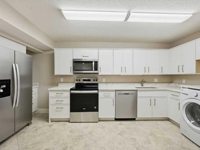 171 Golden Gate Pt 1 Bedroom Apartment for Rent at 171 Golden Gate Pt, Sarasota, FL 34236 Golden Gate Point
