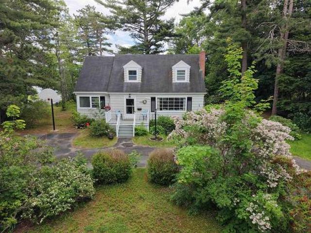 171 Empire Street, Bridgewater, NS, B4V 2M3 house for sale | Listing ID 202618 | Royal LePage