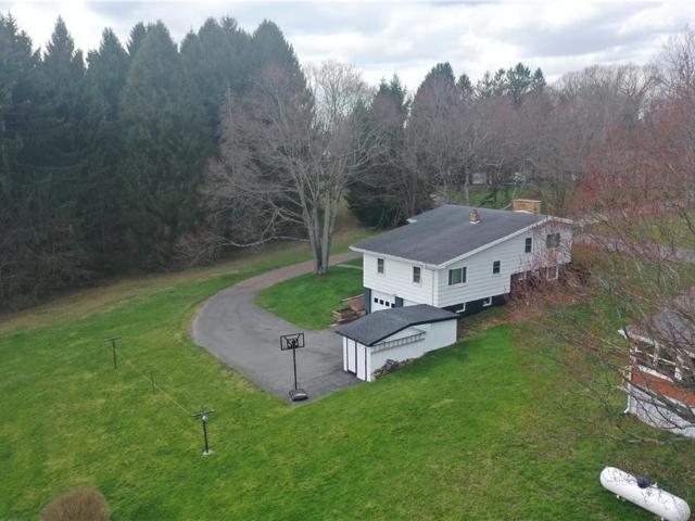 171 Holly Ln, Somerset, PA 15501 | MLS #96041