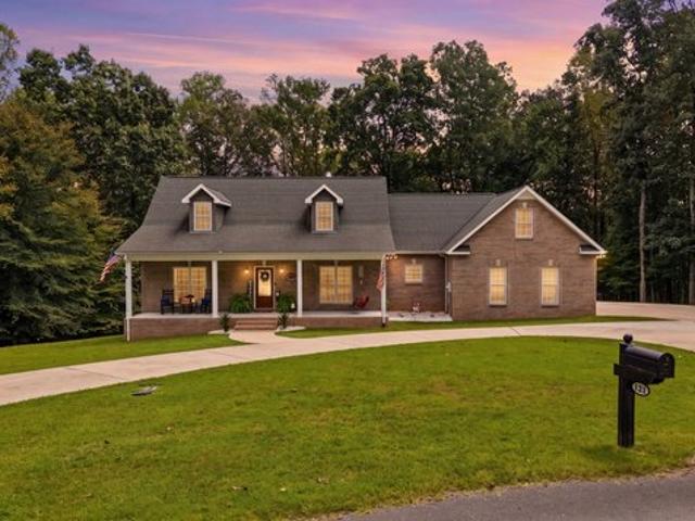 171 Jack Silvertooth Pl, Lynchburg, TN 37352