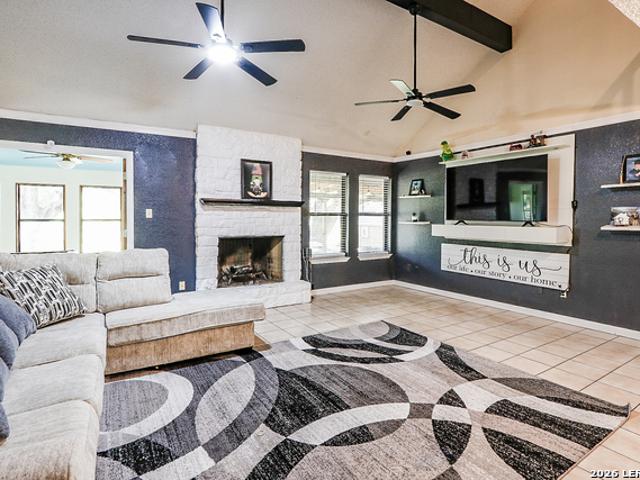 171 Oak Ln