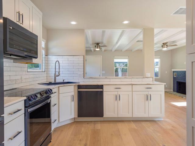 171 South Pueblo Avenue, Ojai, US, CA