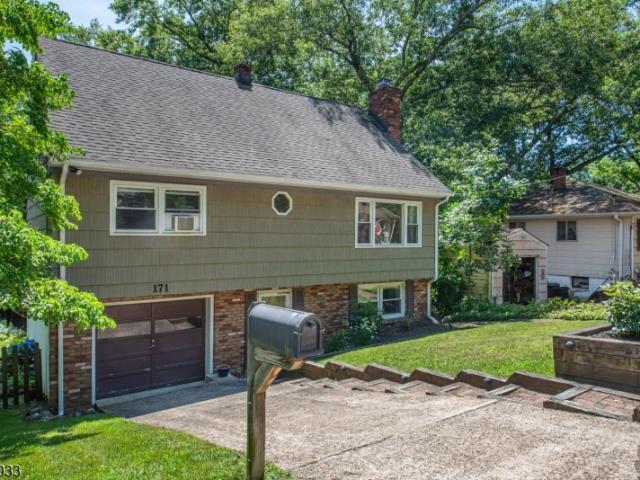 171 Skyline Lake Dr