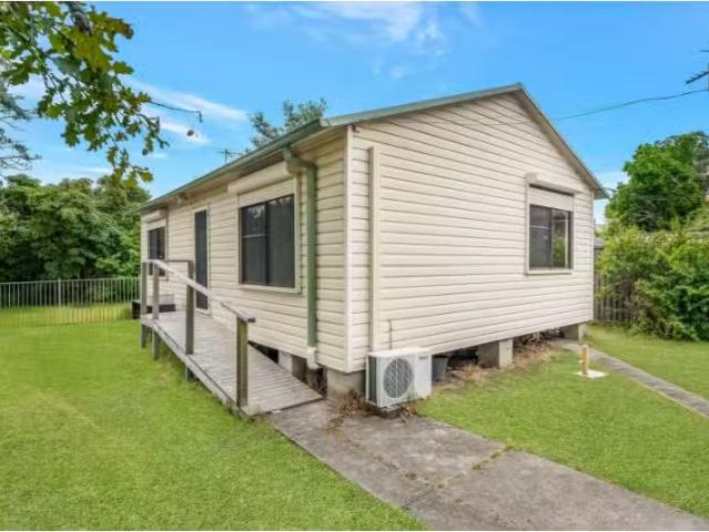 171A Elizabeth Drive, Liverpool House for rent Listed by Onea.