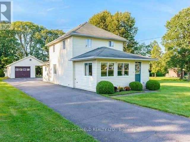 17245 County Rd 18 Road, South Stormont, ON, K0C 2A0 house for sale | Listing ID X13695 | Royal LePage