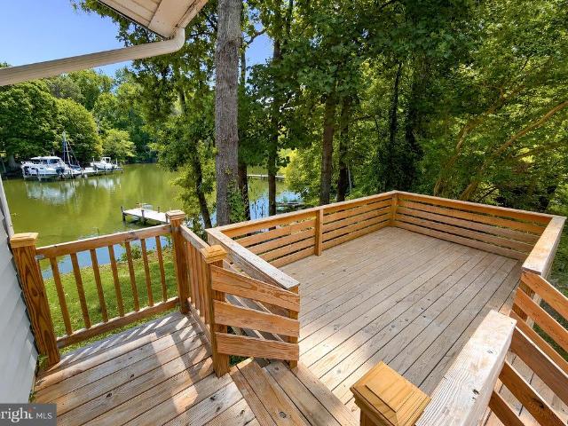 17248 Gum Landing Road