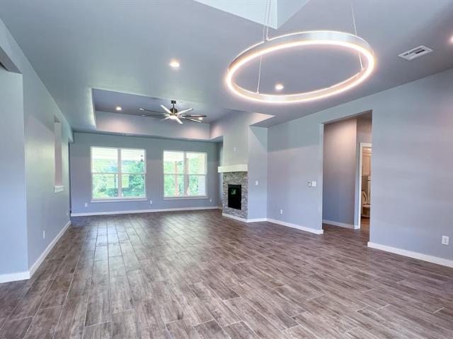 1724 Salma Road