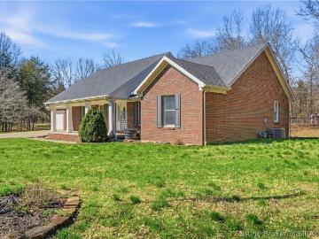1725 NW Cedar LAne