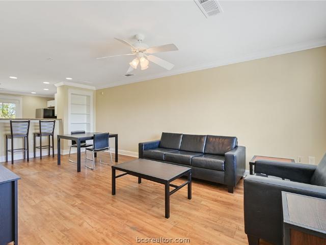 1725 Harvey Mitchell Parkway S 1628