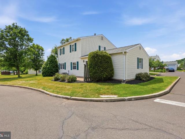 1725 Rosedale