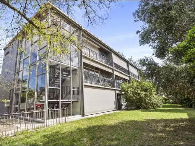 17/26 South Terrace, Adelaide Apartment for rent Listed by Ja.