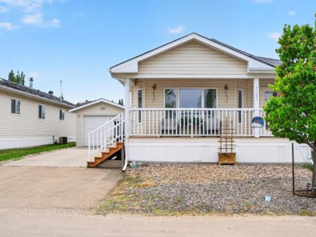 1727 Jubilee Loop, Sherwood Park, AB, T8H 2N6 house for sale | Listing ID E4491 | Royal LePage