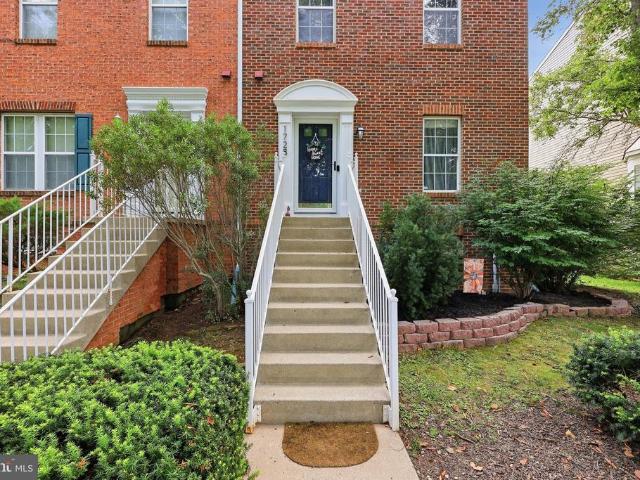 1728 Derrs Square E