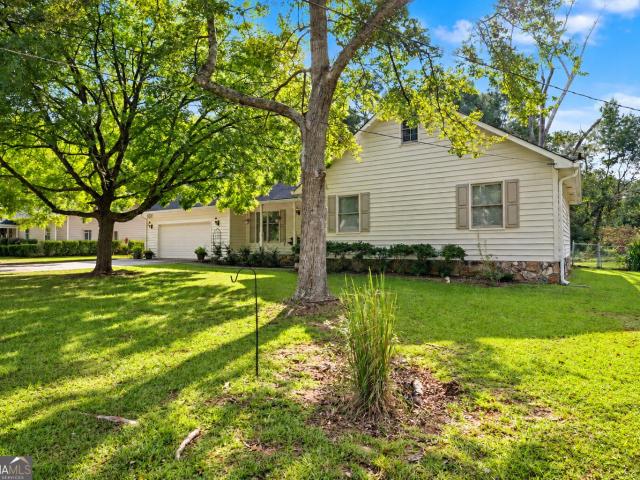 1728 Honeybee Creek Drive