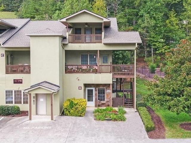 1729 Watercrest Way # B, Young Harris, GA 30582