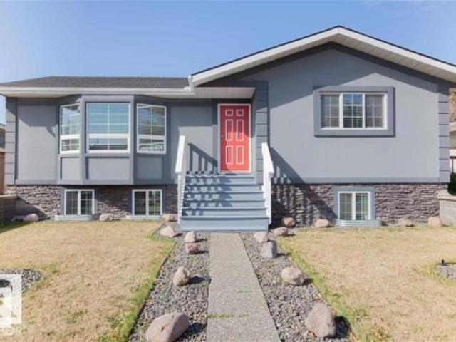 17208 Street Nw, Edmonton, AB, T5X 3G8 house for sale | Listing ID E4491 | Royal LePage