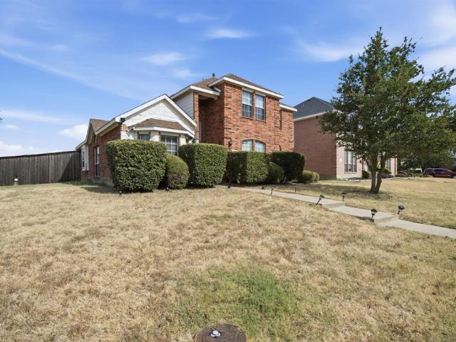 1720 Cattail Creek