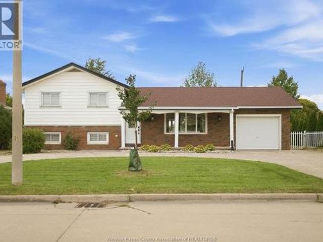 1720 Partington, Windsor, ON, N8W 3R8 house for sale | Listing ID 26023 | Royal LePage