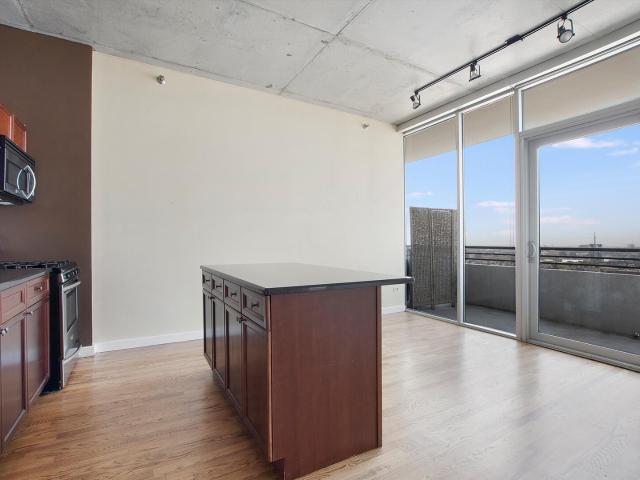 1720 S Michigan Avenue # 1812