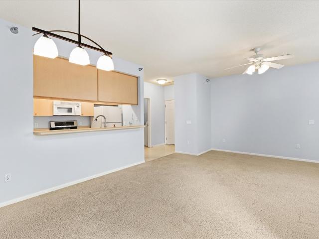 1720 SE LA Grant Parkway 16