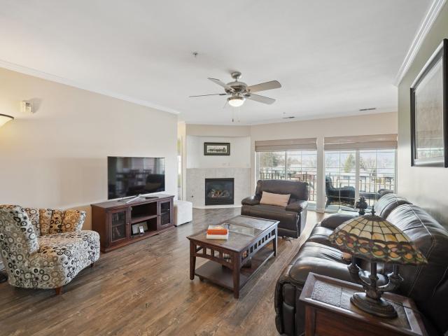17212 Oak Park Avenue # 3SW