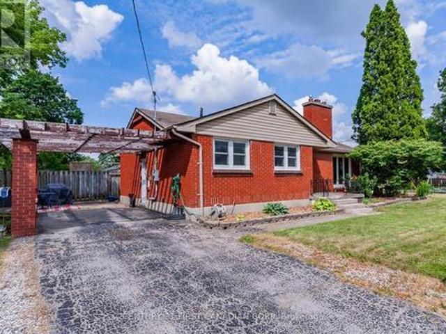 1721 Moffatt Avenue, London East H, ON, N5W 2A2 house for sale | Listing ID X13556 | Royal LePage