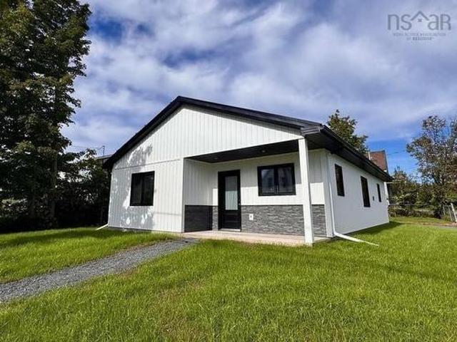 1722 N Main Street, Westville, NS, B0K 0A8 house for sale | Listing ID 202623 | Royal LePage