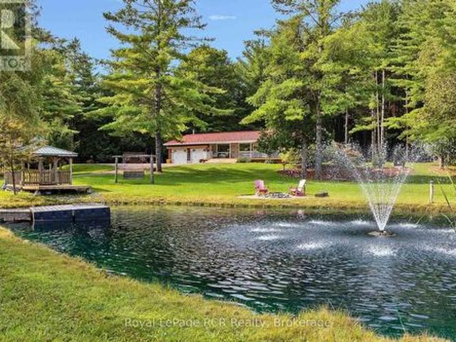 172376 Sideroad 25, West Grey, ON, N0G 2M0 house for sale | Listing ID X13706 | Royal LePage