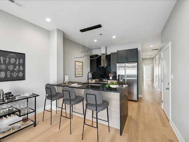 1723 W North Avenue # 3