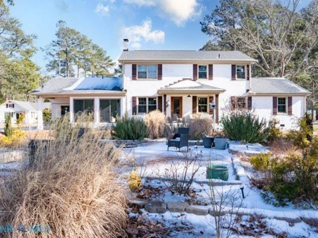 172 Aldebaran Rd, Mathews, VA 23109