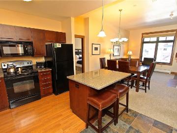 172 Beeler Pl, Unit 102B, Copper Mountain, CO 80443 | MLS #S1064