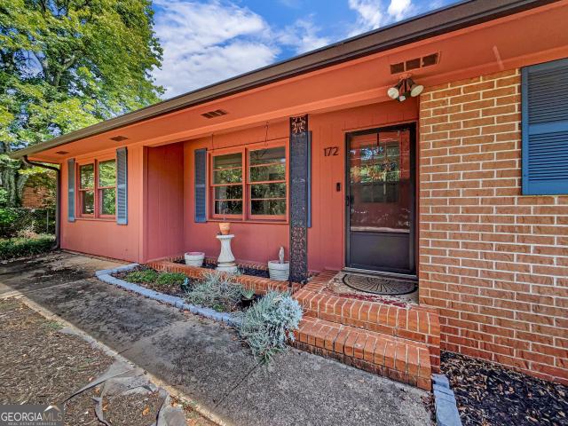 172 Glendale Heights