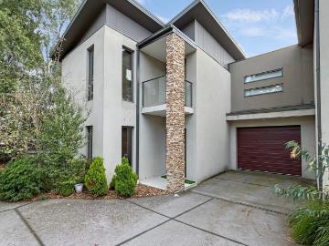 Lynbrook, Lyndhurst, Casey, Greater Dandenong, Victoria