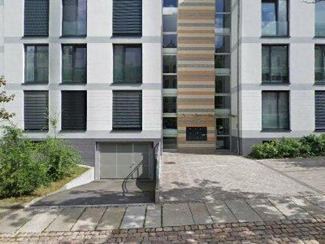 172 m2 apartment for rent in Chemnitz