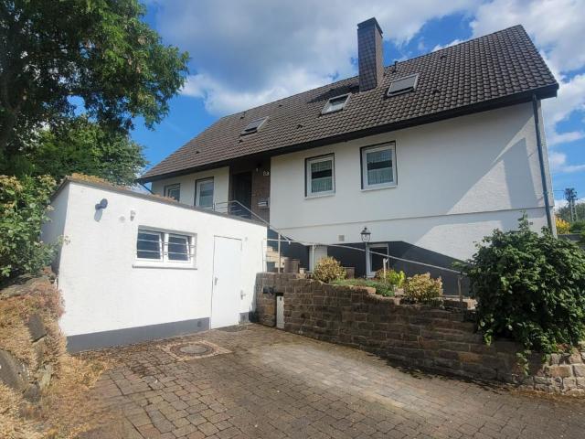 172 m² Zuhause in Witten Herbede: 7 Zimmer mit 963 m² Garten