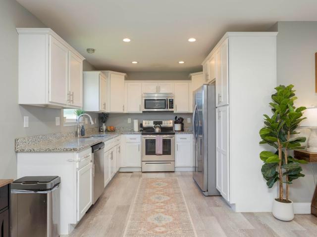 172 Mockingbird Ln