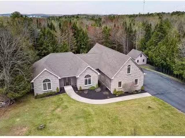 172 Mataya Dr, Richibucto Road, NB, E3A 0A6 house for sale.