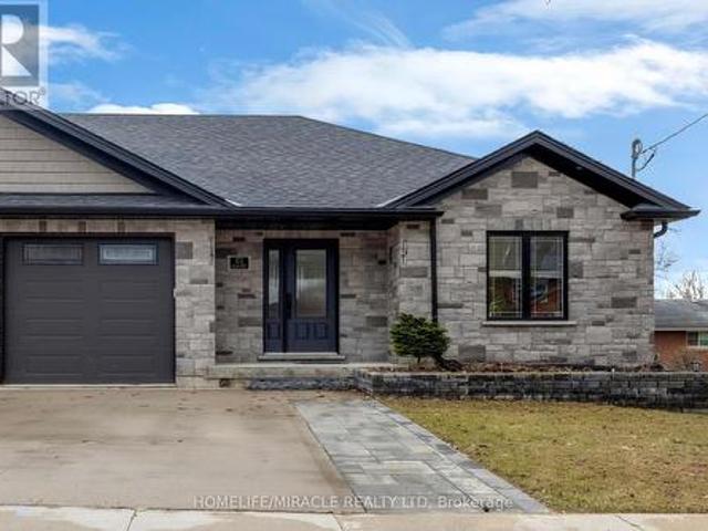 172 Miller Street, Wellington North, ON, N0G 2L3 house for sale | Listing ID X13548 | Royal LePage