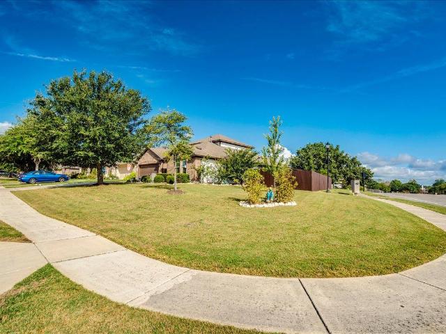 172 Mistflower Ln