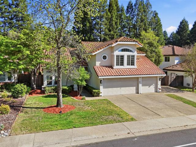 172 Silberhorn Dr, Folsom, CA 95630 | MLS #226034